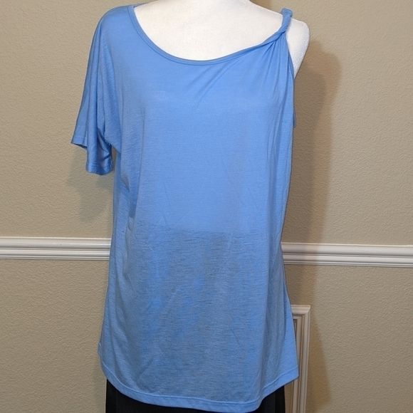 Lane Bryant Cold Shoulder Lightweight Tops in Red & Blue NWOT - Picture 2 of 6